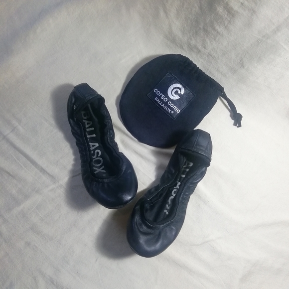 Ballasox black foldable ballet flats size 7? 📦11. - Picture 2 of 9